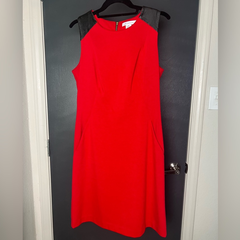 Liz Claiborne Women's Red/Black Dress Faux Leather Sz.M Sleeveless Crewneck $
